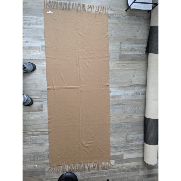 ⭐️NWOT 100% CASHMERE LIGHTWEIGHT Johnstons Scottish tartan stole shawl wrap - Picture 5 of 11